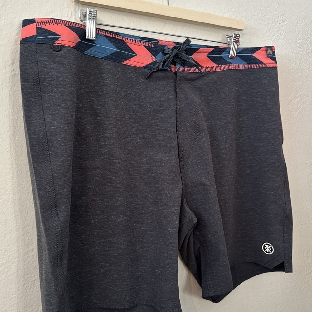 NWT$66 Roark Passage 18" Mens Board Short Obscura Aztec Tribal Print Hemp Sz 40